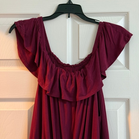 Red Ruffled Ruched Maxi Sundress - Picture 13 of 16
